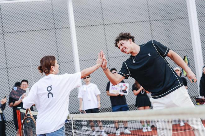 现中国网球 现中国网球