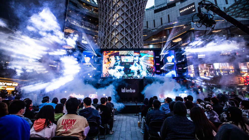 雄鹿又难以 雄鹿又难以